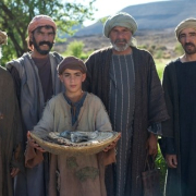 الْخُبْزُ النَّازِلُ مِنَ السَّمَاء